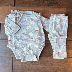 Twins Two Baby Gap 3-6M Girls Holiday Christmas Bear Long Sleeve Onsie Legging